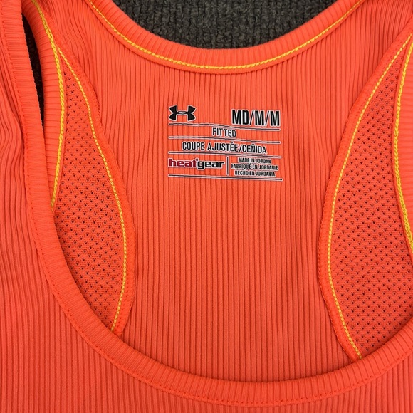 Bundle of 2 Under Armour workout shirts - Picture 9 of 12